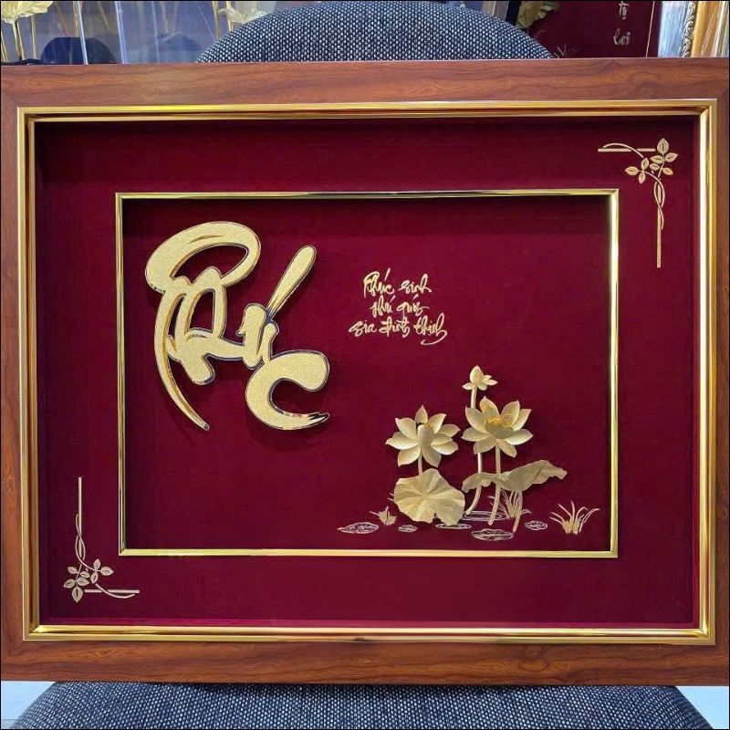 tranh chữ thư pháp mạ vàng